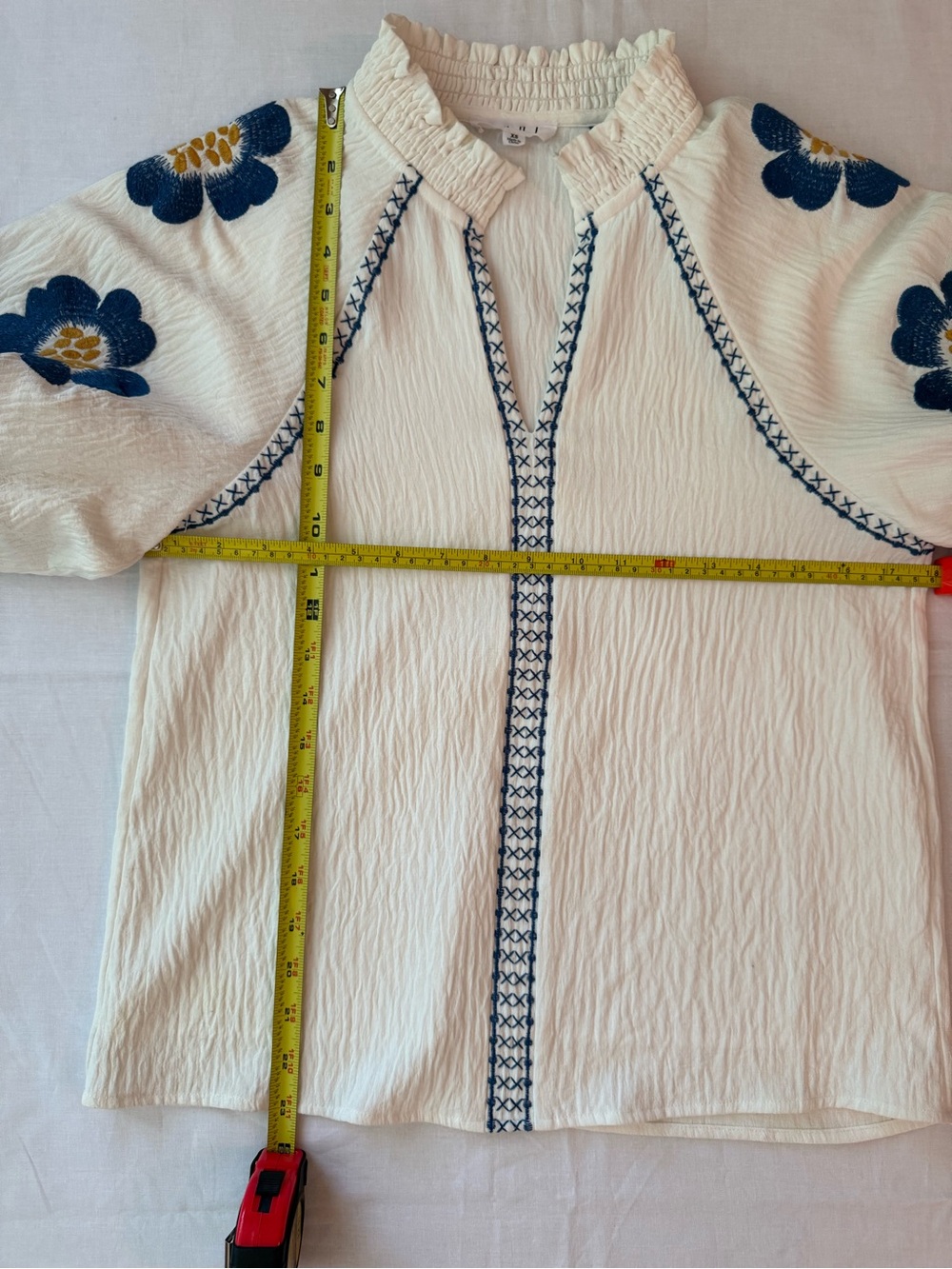 THML White Crinkled Puff-Sleeve Blouse with Blue & Gold Floral Embroidery - Picture 4 of 6